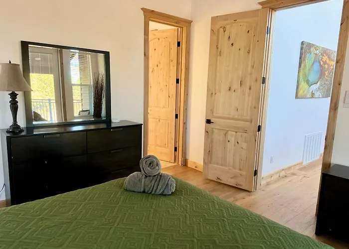 Holiday home Beautiful Heber Retreat Overgaard